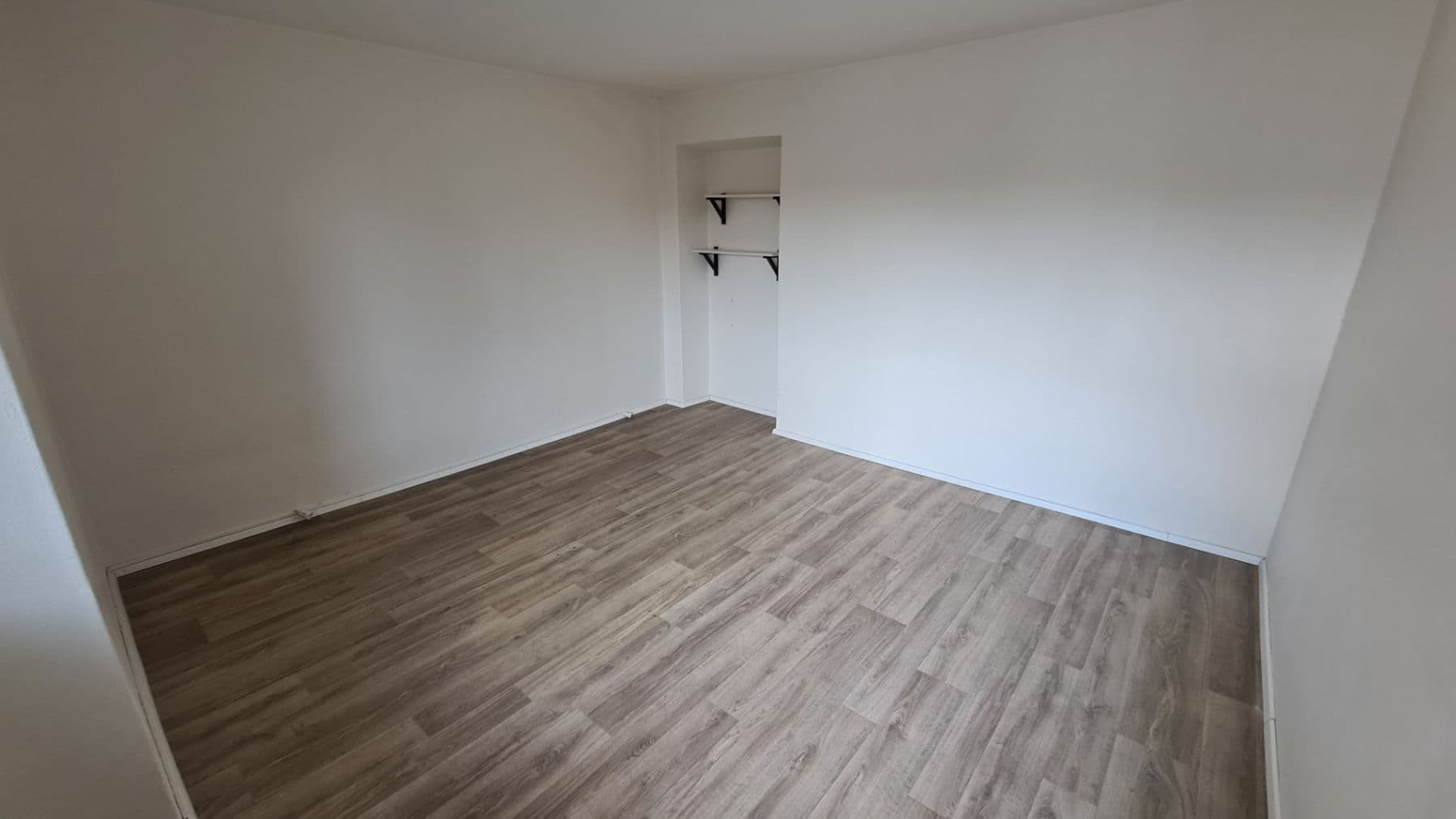 Prenájom bytu 3-izbový 100 m², Mírová, Hněvošice, Moravskoslezský kraj Prenájom bytu 3-izbový 100 m², Mírová, Hněvošice, Moravskoslezský kraj