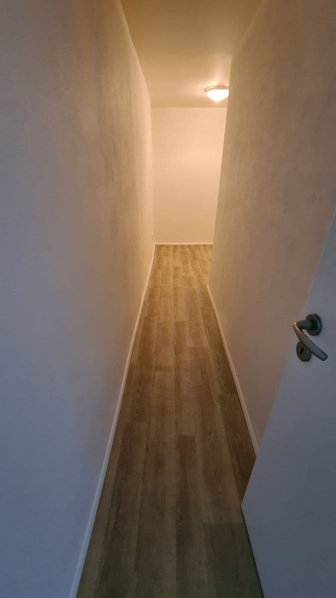 Prenájom bytu 3-izbový 100 m², Mírová, Hněvošice, Moravskoslezský kraj Prenájom bytu 3-izbový 100 m², Mírová, Hněvošice, Moravskoslezský kraj