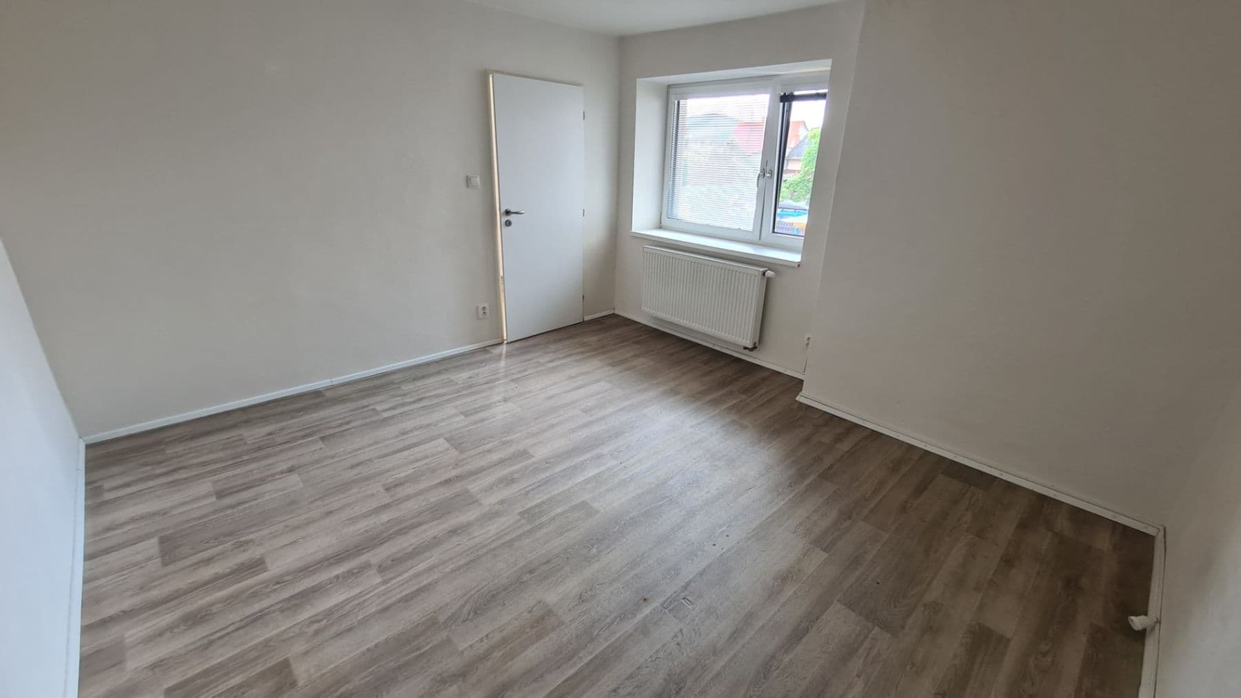 Prenájom bytu 3-izbový 100 m², Mírová, Hněvošice, Moravskoslezský kraj Prenájom bytu 3-izbový 100 m², Mírová, Hněvošice, Moravskoslezský kraj