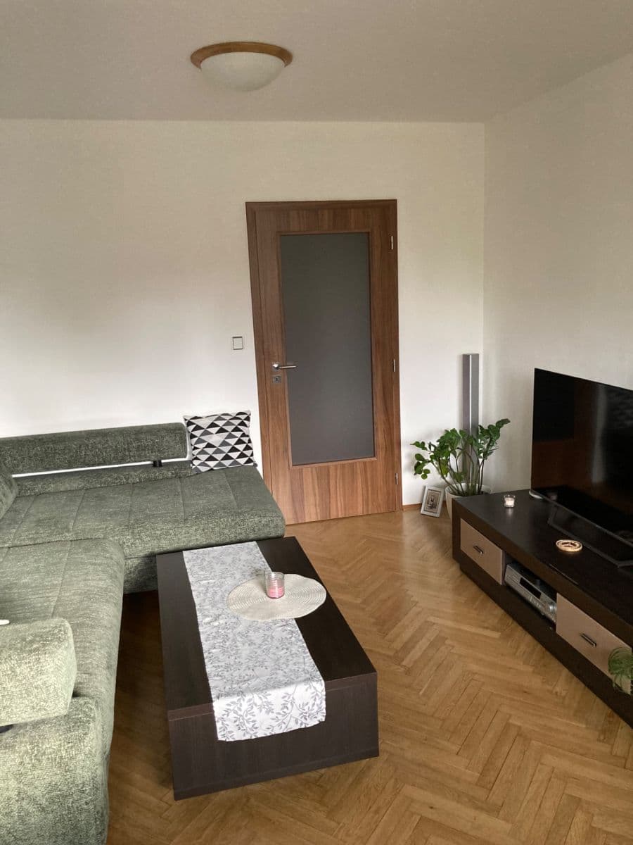 Predaj bytu 3-izbový 74 m², Demlova, Jihlava, Kraj Vysočina Predaj bytu 3-izbový 74 m², Demlova, Jihlava, Kraj Vysočina