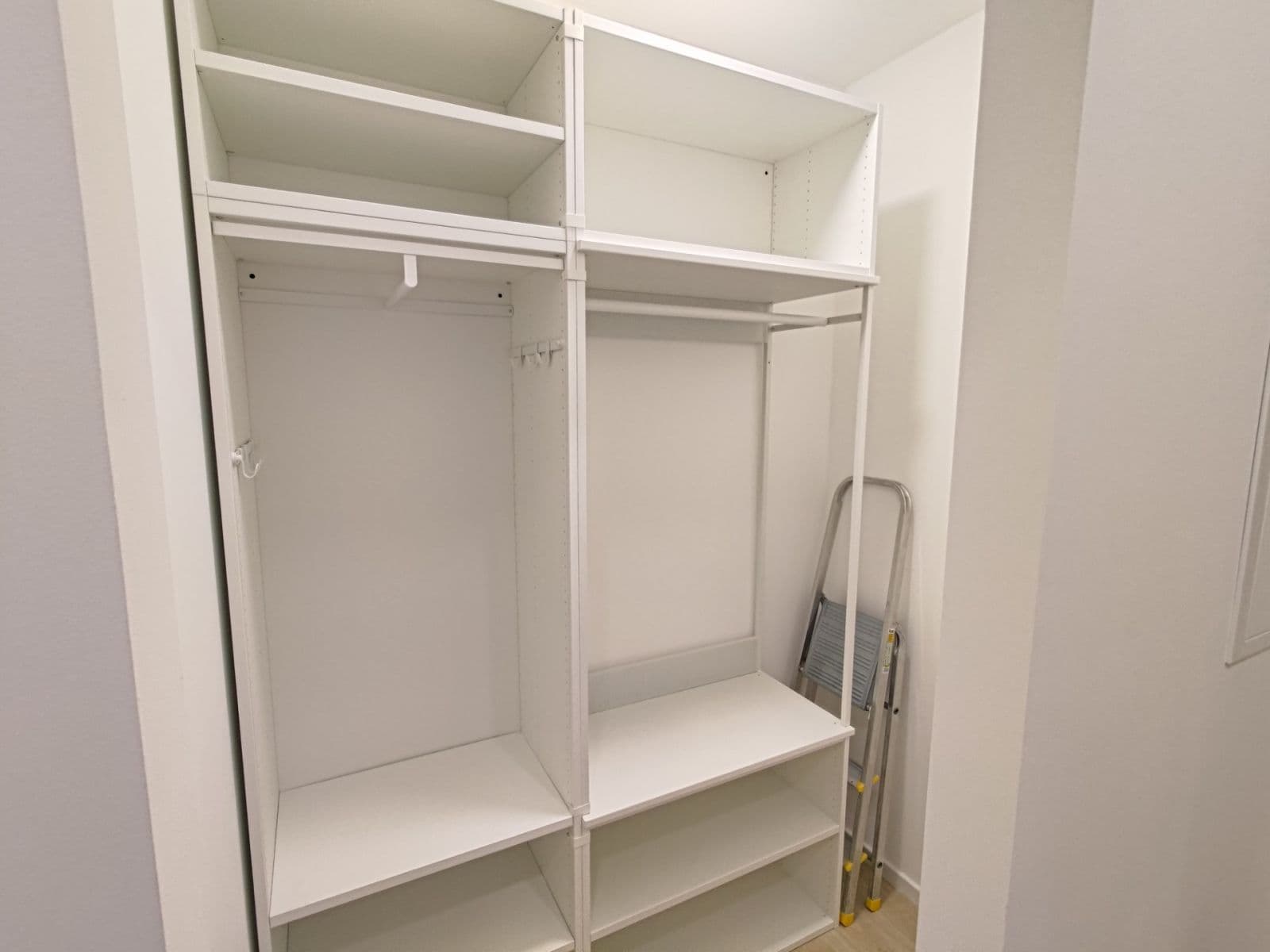 Prenájom bytu 4-izbový 77 m², Heranova, Praha, Praha Prenájom bytu 4-izbový 77 m², Heranova, Praha, Praha