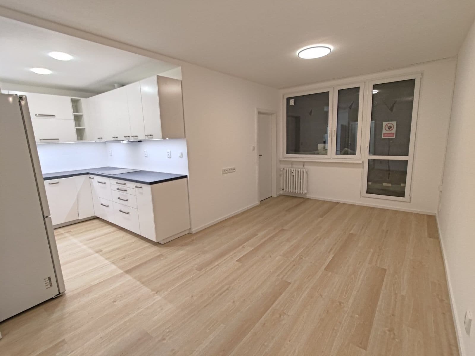 Prenájom bytu 4-izbový 77 m², Heranova, Praha, Praha Prenájom bytu 4-izbový 77 m², Heranova, Praha, Praha
