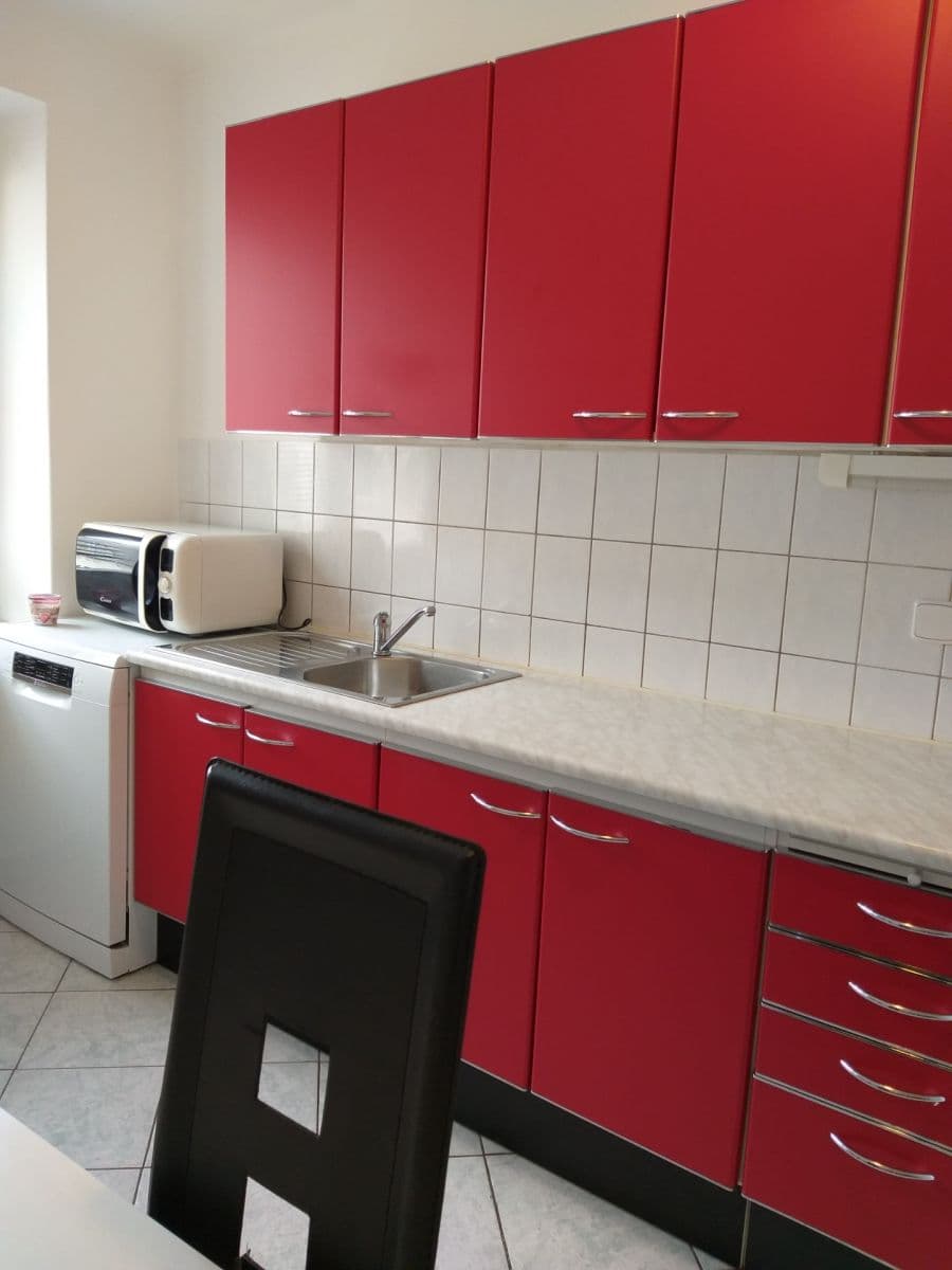 Prenájom bytu 2-izbový 56 m², Špálova, Olomouc, Olomoucký kraj Prenájom bytu 2-izbový 56 m², Špálova, Olomouc, Olomoucký kraj