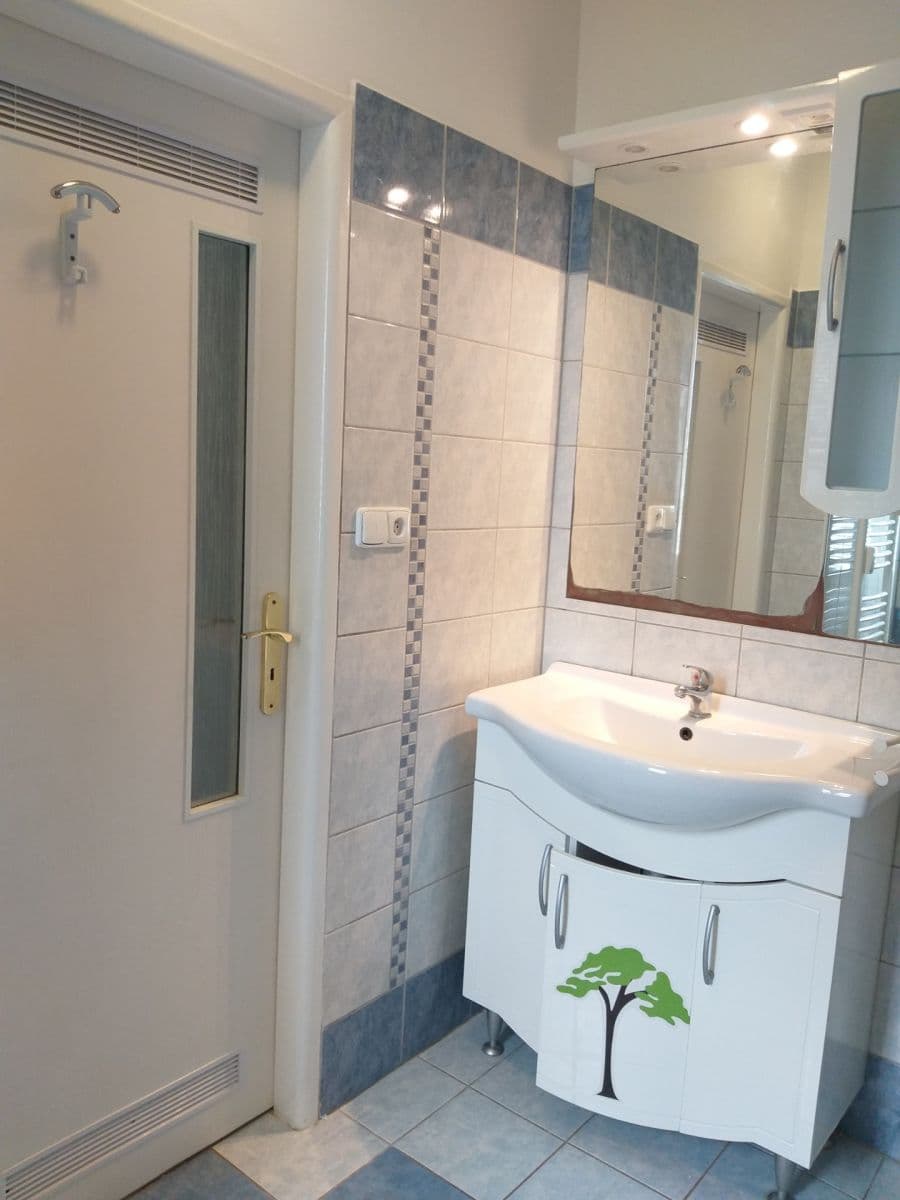 Prenájom bytu 2-izbový 56 m², Špálova, Olomouc, Olomoucký kraj Prenájom bytu 2-izbový 56 m², Špálova, Olomouc, Olomoucký kraj