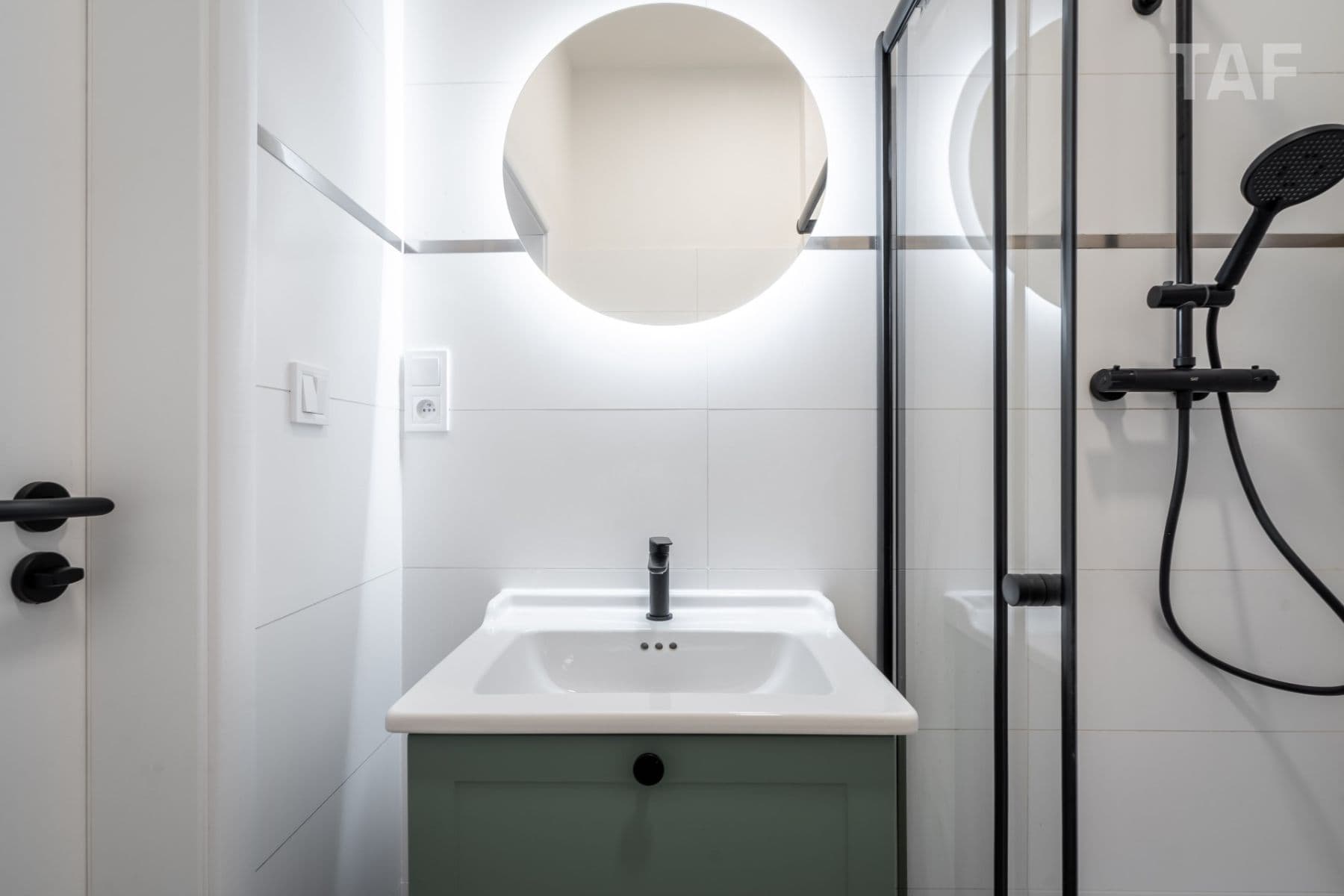 Predaj bytu 1-izbový 40 m², Plzeňská, Praha, Praha Predaj bytu 1-izbový 40 m², Plzeňská, Praha, Praha