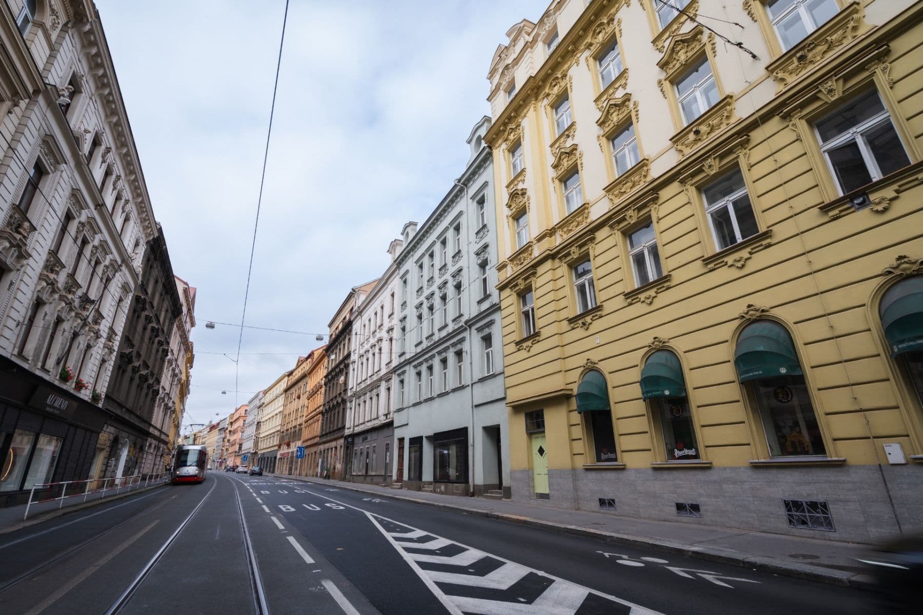 Predaj bytu 1-izbový 40 m², Plzeňská, Praha, Praha Predaj bytu 1-izbový 40 m², Plzeňská, Praha, Praha