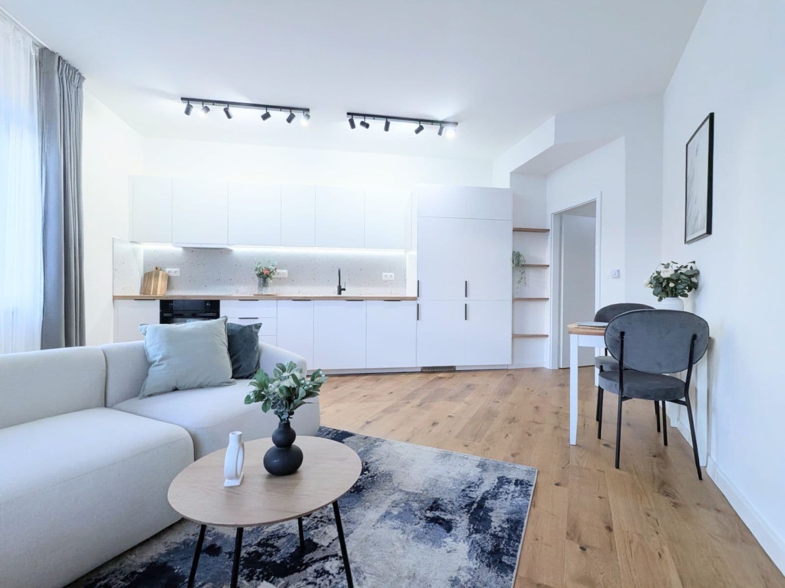 Predaj bytu 2-izbový 60 m², Petrohradská, Praha, Praha Predaj bytu 2-izbový 60 m², Petrohradská, Praha, Praha