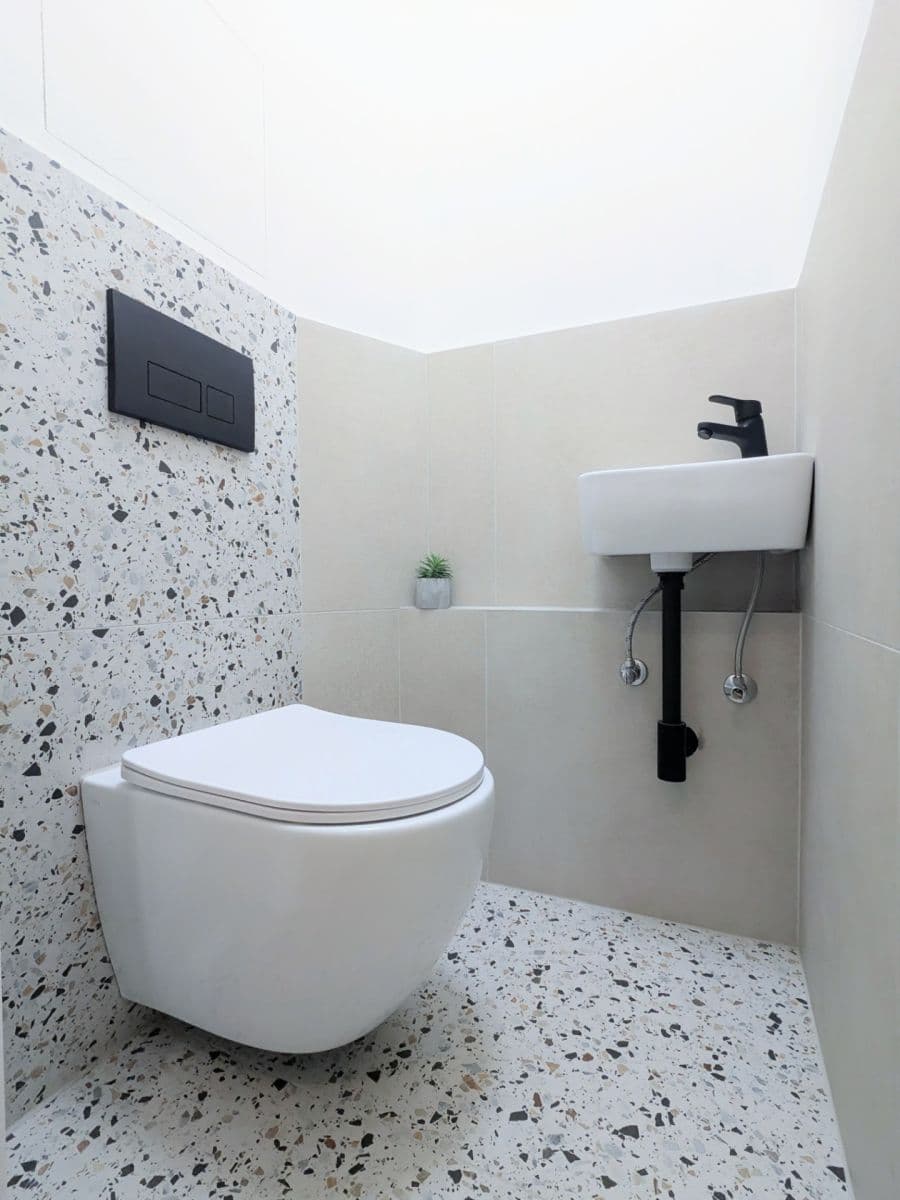 Predaj bytu 2-izbový 60 m², Petrohradská, Praha, Praha Predaj bytu 2-izbový 60 m², Petrohradská, Praha, Praha