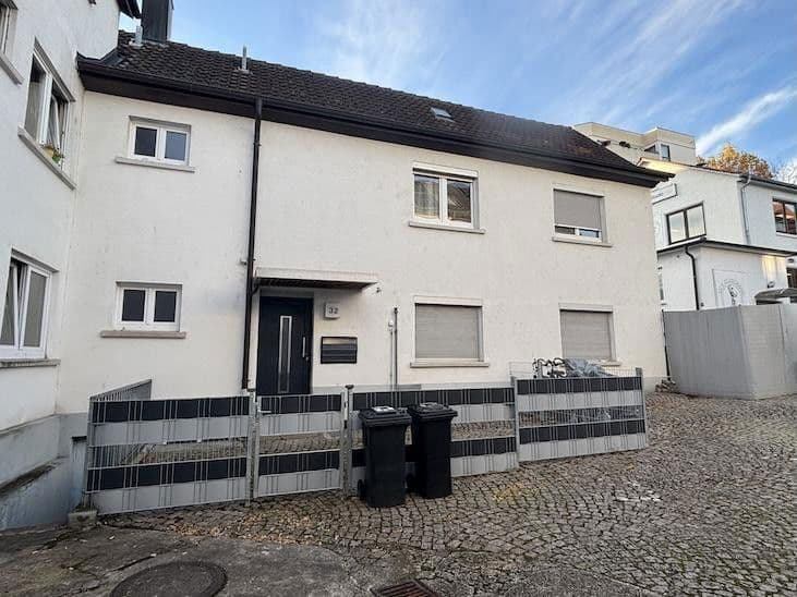 Predaj domu 770 m², pozemek 1.064 m², Fronackerstrasse 32, Waiblingen, Bádensko-Wurttembersko Predaj domu 770 m², pozemek 1.064 m², Fronackerstrasse 32, Waiblingen, Bádensko-Wurttembersko