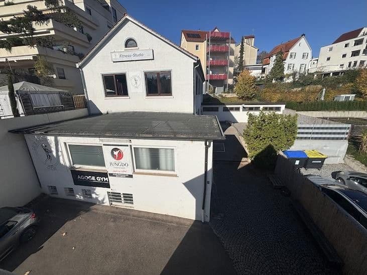 Predaj domu 770 m², pozemek 1.064 m², Fronackerstrasse 32, Waiblingen, Bádensko-Wurttembersko Predaj domu 770 m², pozemek 1.064 m², Fronackerstrasse 32, Waiblingen, Bádensko-Wurttembersko