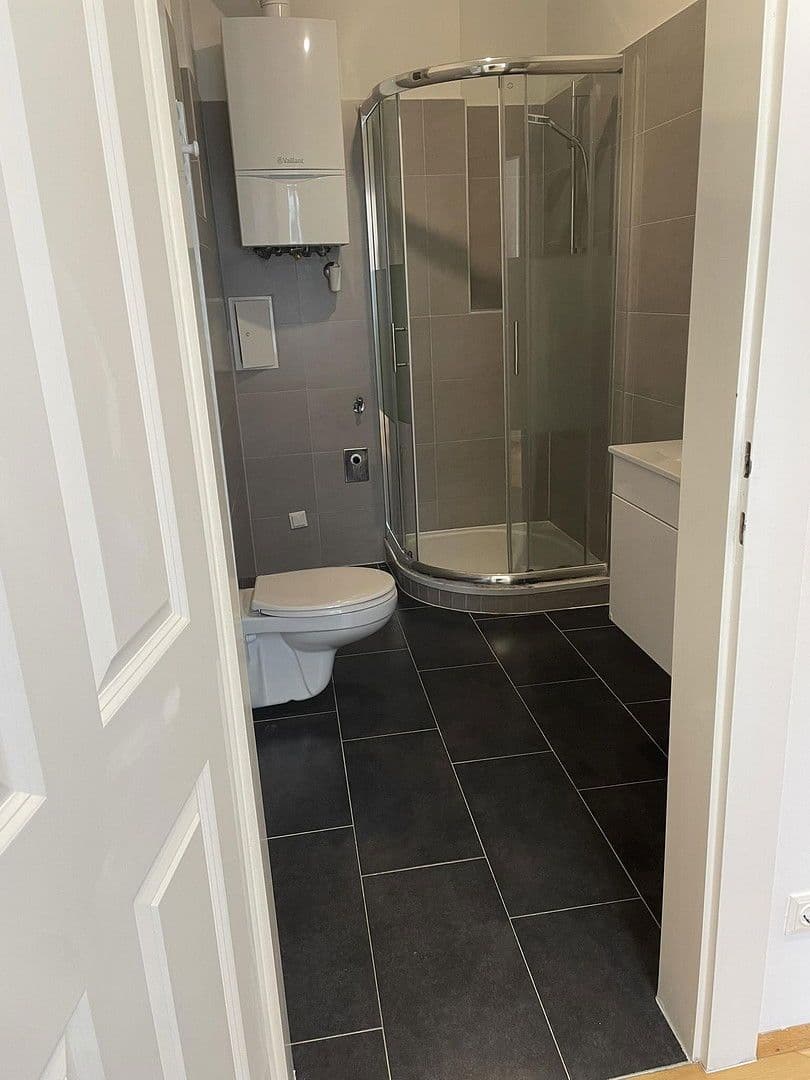 Predaj bytu 4-izbový 100 m², Wien, Viedeň Predaj bytu 4-izbový 100 m², Wien, Viedeň