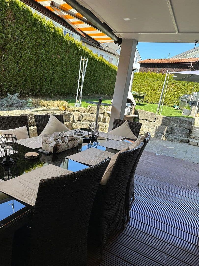 Predaj bytu 4-izbový 104 m², Filderstadt, Bádensko-Wurttembersko Predaj bytu 4-izbový 104 m², Filderstadt, Bádensko-Wurttembersko