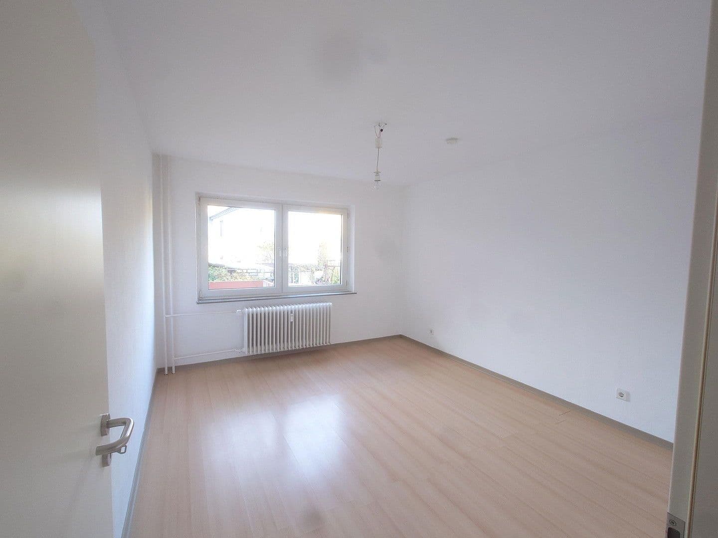 Prenájom bytu 3-izbový 64 m², Schlenhofstr. 23, Essen, Severné Porýnie - Westfálsko Prenájom bytu 3-izbový 64 m², Schlenhofstr. 23, Essen, Severné Porýnie - Westfálsko