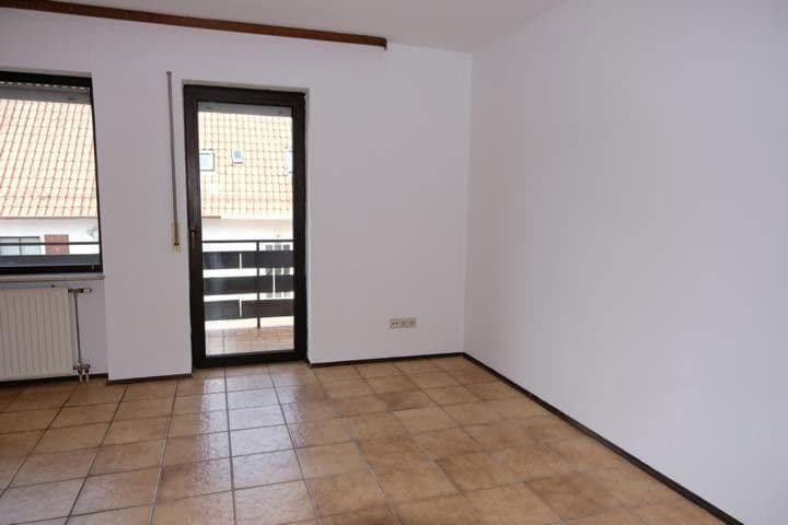 Prenájom bytu 5-izbový 170 m², Rodalben, Porýnie-Falcko Prenájom bytu 5-izbový 170 m², Rodalben, Porýnie-Falcko