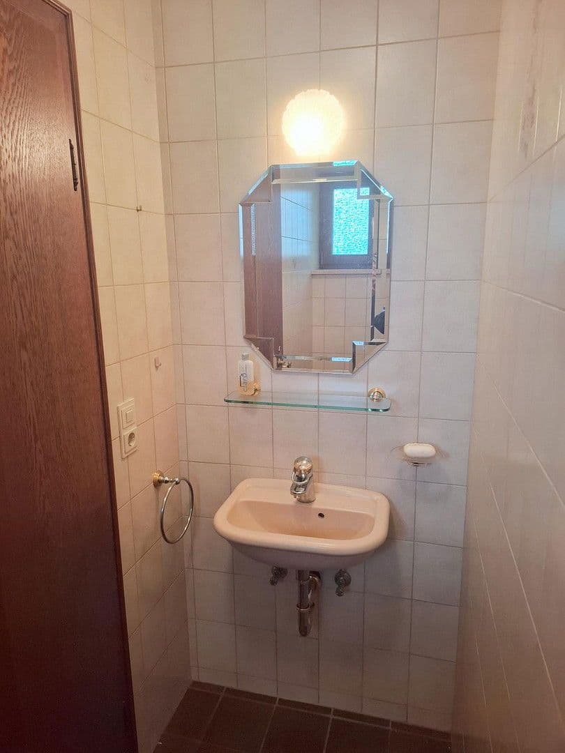 Predaj domu 140 m², pozemek 194 m², München, Bavorsko Predaj domu 140 m², pozemek 194 m², München, Bavorsko