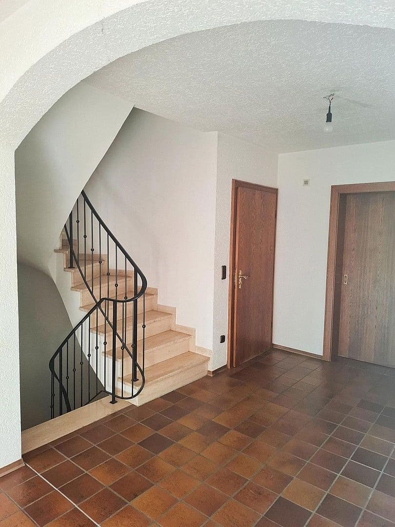 Predaj domu 140 m², pozemek 194 m², München, Bavorsko Predaj domu 140 m², pozemek 194 m², München, Bavorsko