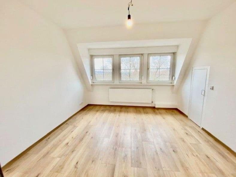 Prenájom bytu 15 m², Straße der Republik 23, Wiesbaden, Hesensko Prenájom bytu 15 m², Straße der Republik 23, Wiesbaden, Hesensko