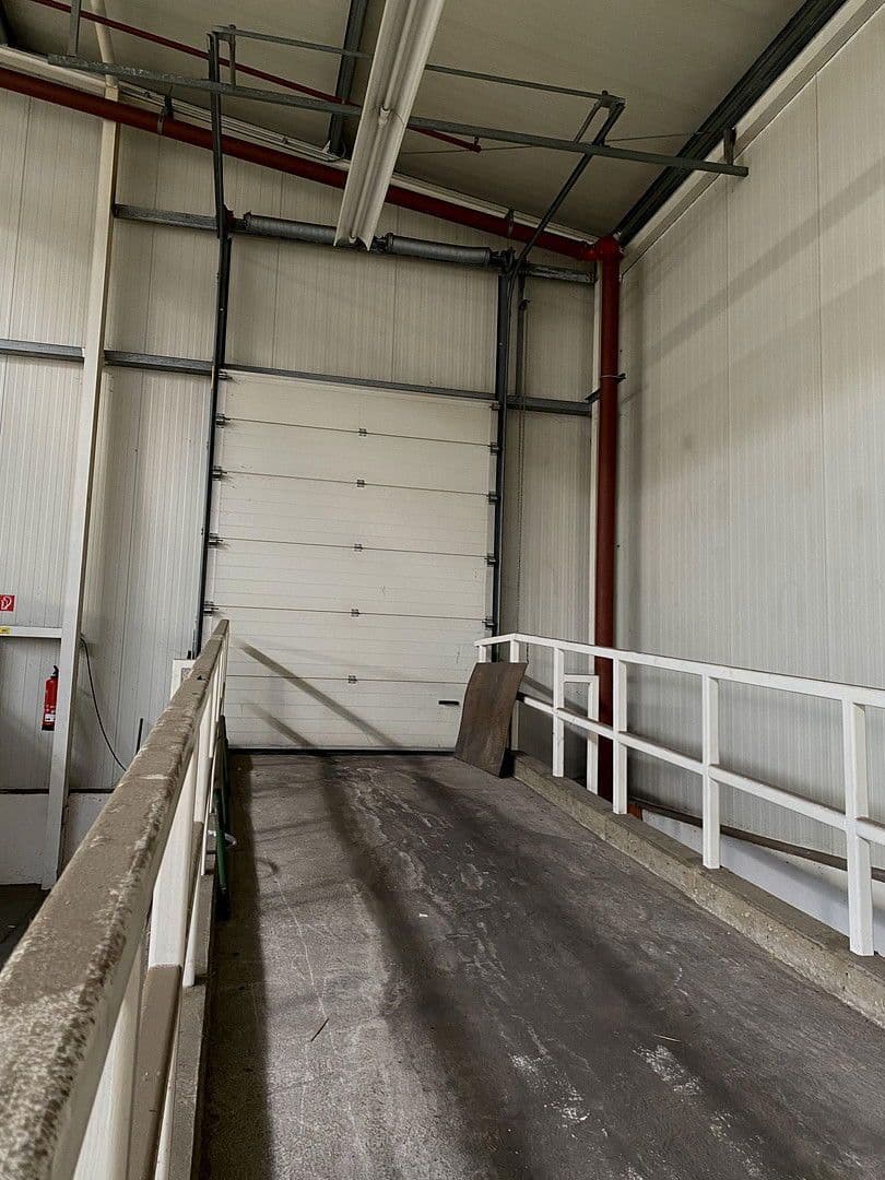 Prenájom nebytového priestoru 2.267 m², Daimlerstraße 5-8, Hörstel, Severné Porýnie - Westfálsko Prenájom nebytového priestoru 2.267 m², Daimlerstraße 5-8, Hörstel, Severné Porýnie - Westfálsko