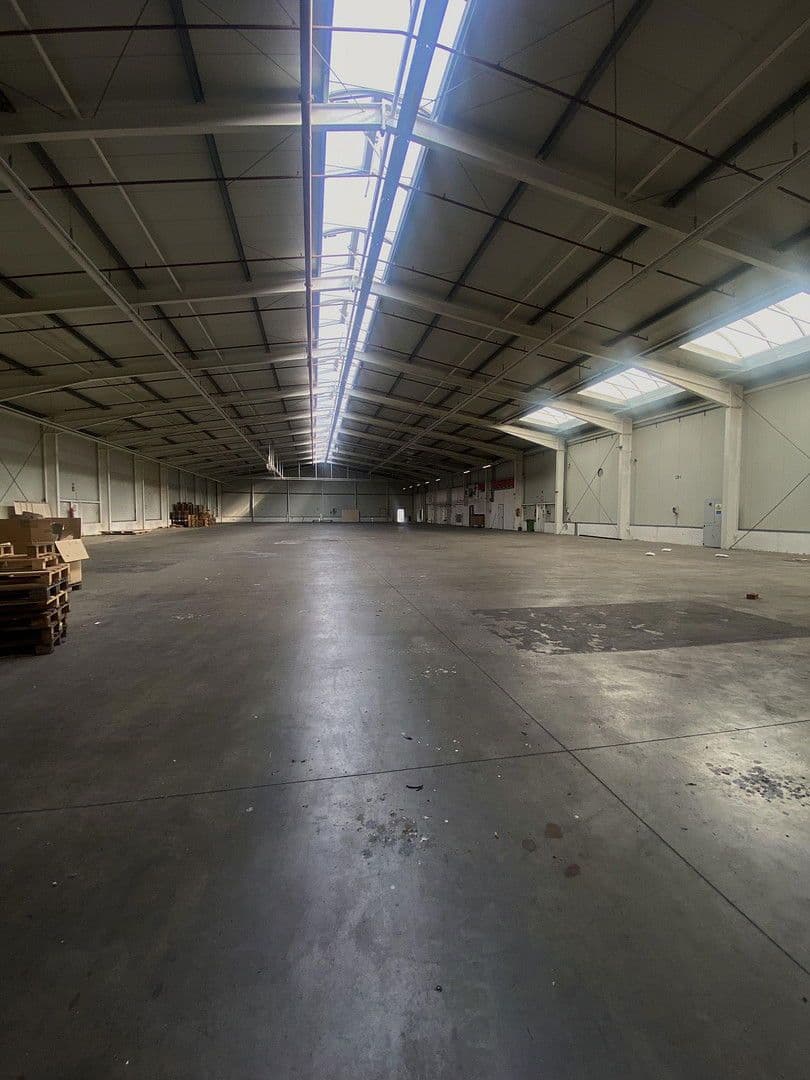 Prenájom nebytového priestoru 2.267 m², Daimlerstraße 5-8, Hörstel, Severné Porýnie - Westfálsko Prenájom nebytového priestoru 2.267 m², Daimlerstraße 5-8, Hörstel, Severné Porýnie - Westfálsko