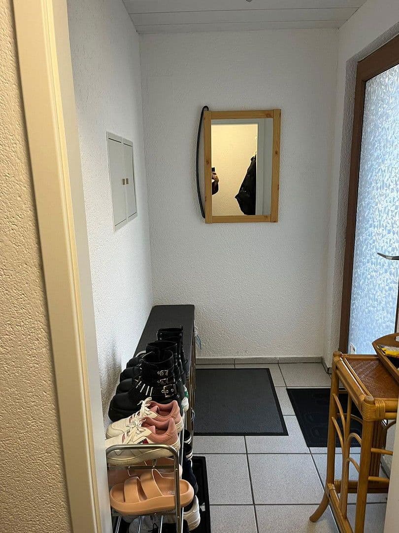 Prenájom bytu 2-izbový 69 m², Wilflinger str. 3, Bingen, Bádensko-Wurttembersko Prenájom bytu 2-izbový 69 m², Wilflinger str. 3, Bingen, Bádensko-Wurttembersko