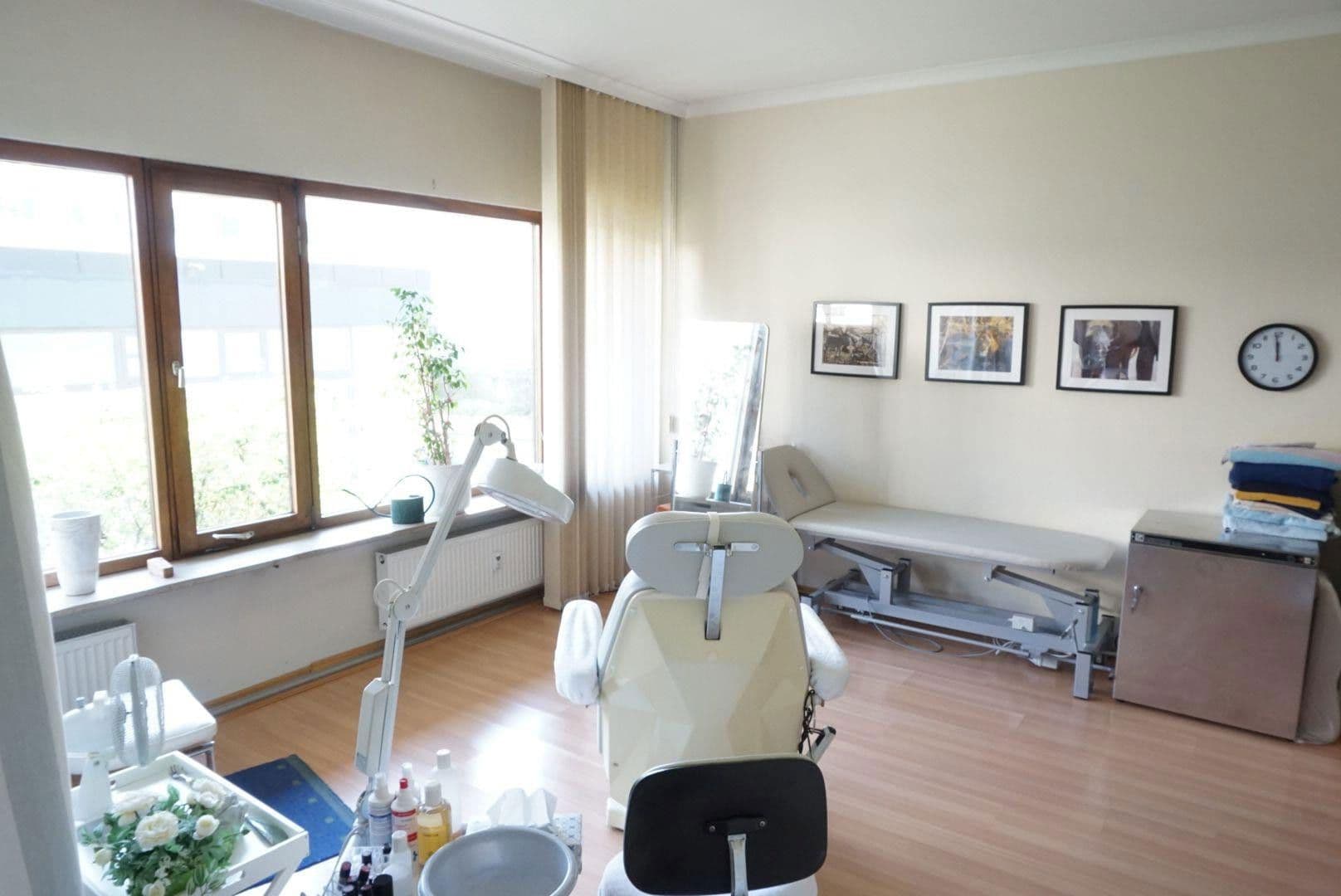 Predaj kancelárie 35 m², Andreestr.3, München, Bavorsko Predaj kancelárie 35 m², Andreestr.3, München, Bavorsko