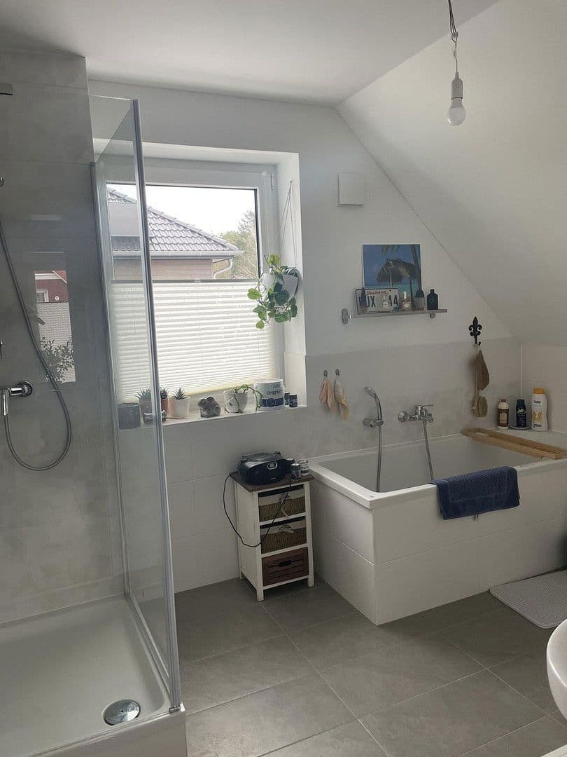 Predaj domu 136 m², pozemek 505 m², Borkwalde, Brandenbursko Predaj domu 136 m², pozemek 505 m², Borkwalde, Brandenbursko