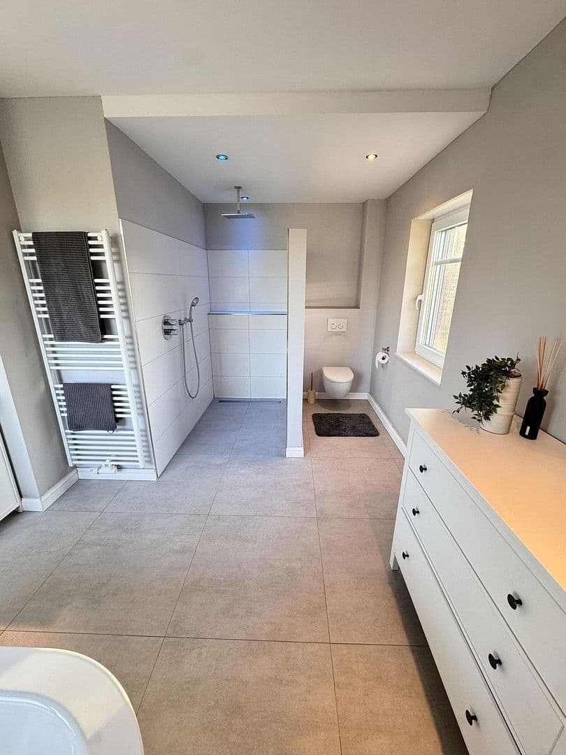 Predaj domu 280 m², pozemek 2.360 m², Börnsen, Šlezvicko-Holštajnsko Predaj domu 280 m², pozemek 2.360 m², Börnsen, Šlezvicko-Holštajnsko