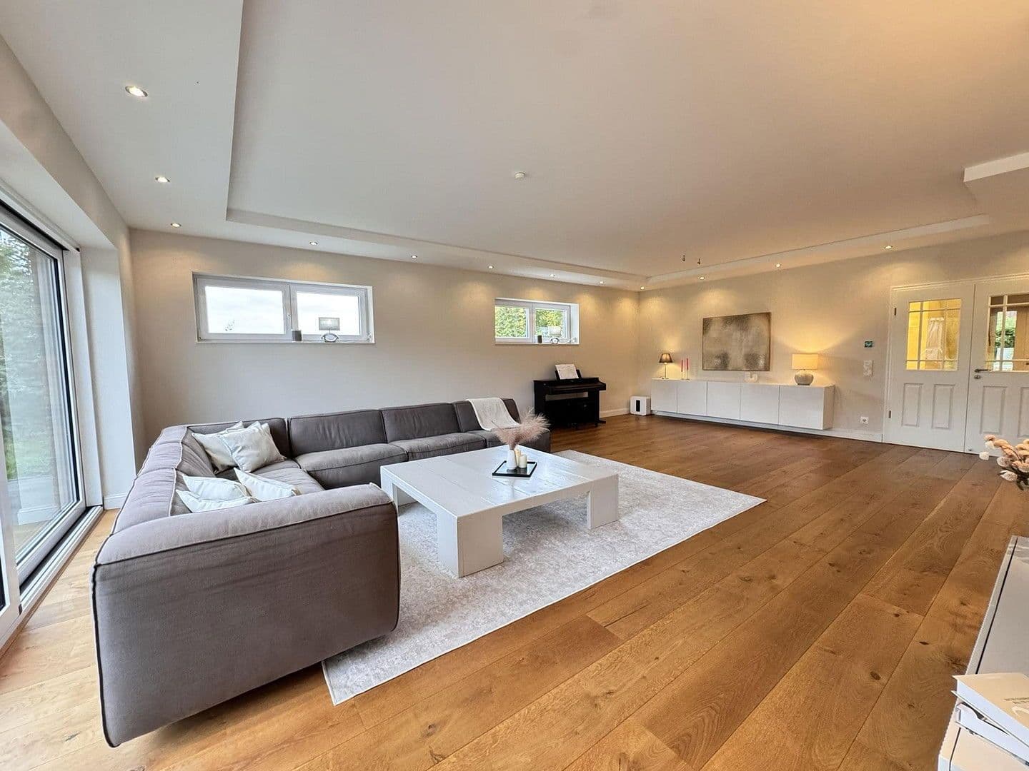 Predaj domu 280 m², pozemek 2.360 m², Börnsen, Šlezvicko-Holštajnsko Predaj domu 280 m², pozemek 2.360 m², Börnsen, Šlezvicko-Holštajnsko