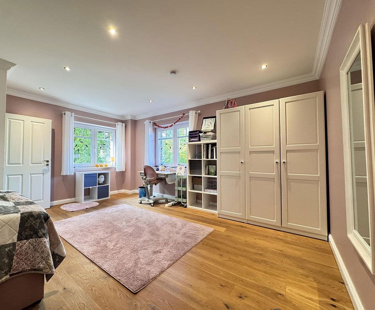 Predaj domu 280 m², pozemek 2.360 m², Börnsen, Šlezvicko-Holštajnsko Predaj domu 280 m², pozemek 2.360 m², Börnsen, Šlezvicko-Holštajnsko