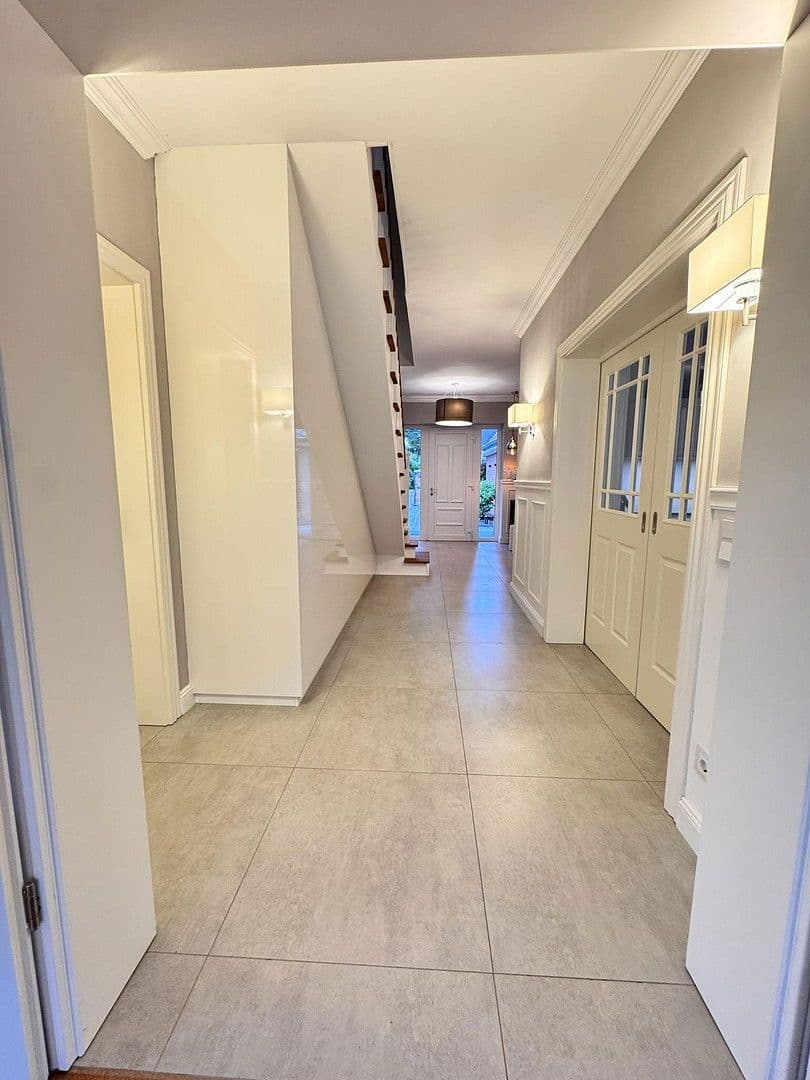 Predaj domu 280 m², pozemek 2.360 m², Börnsen, Šlezvicko-Holštajnsko Predaj domu 280 m², pozemek 2.360 m², Börnsen, Šlezvicko-Holštajnsko