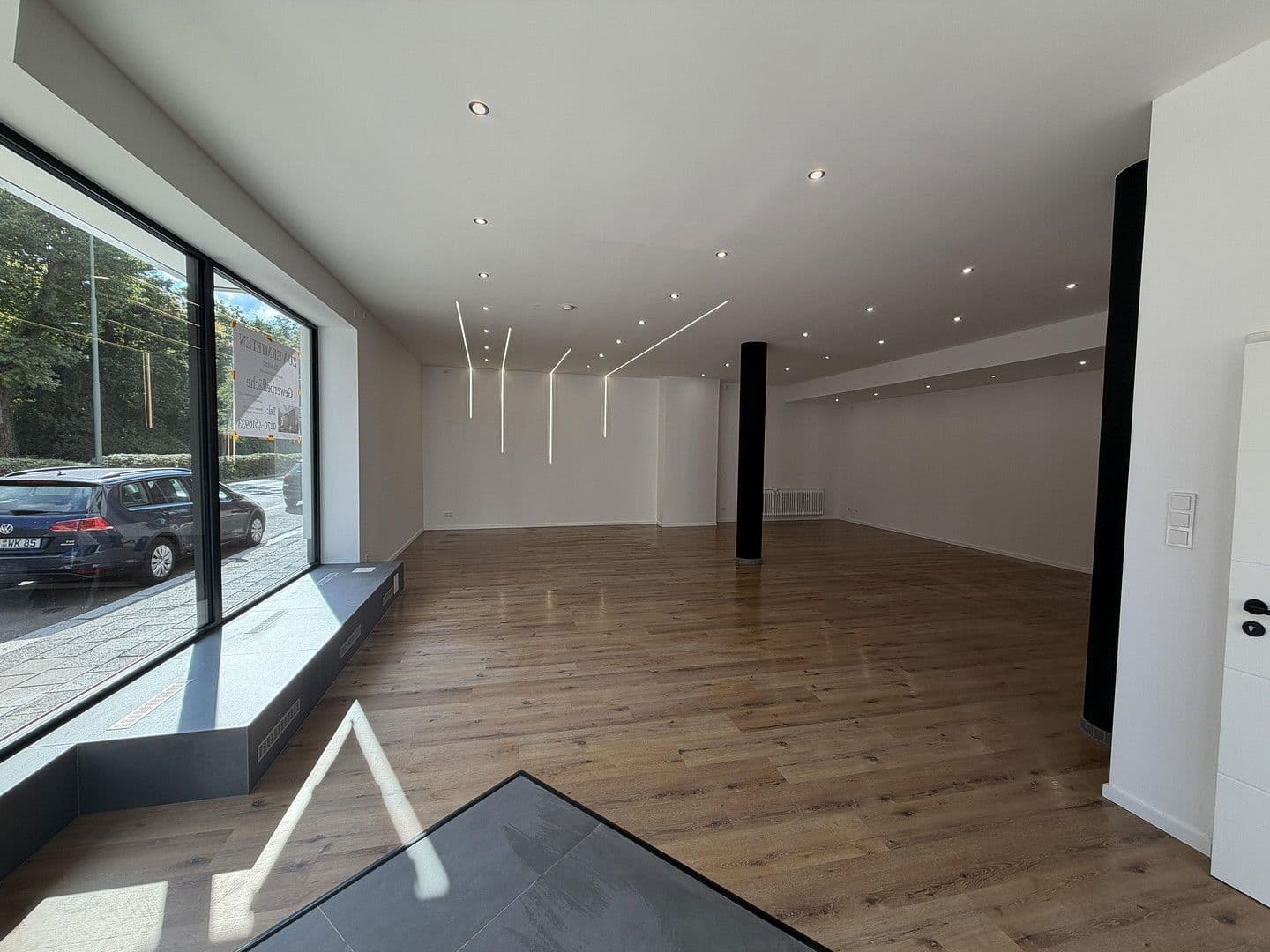 Prenájom nebytového priestoru 190 m², Daniel-Häberelstr. 18, Kaiserslautern, Porýnie-Falcko Prenájom nebytového priestoru 190 m², Daniel-Häberelstr. 18, Kaiserslautern, Porýnie-Falcko