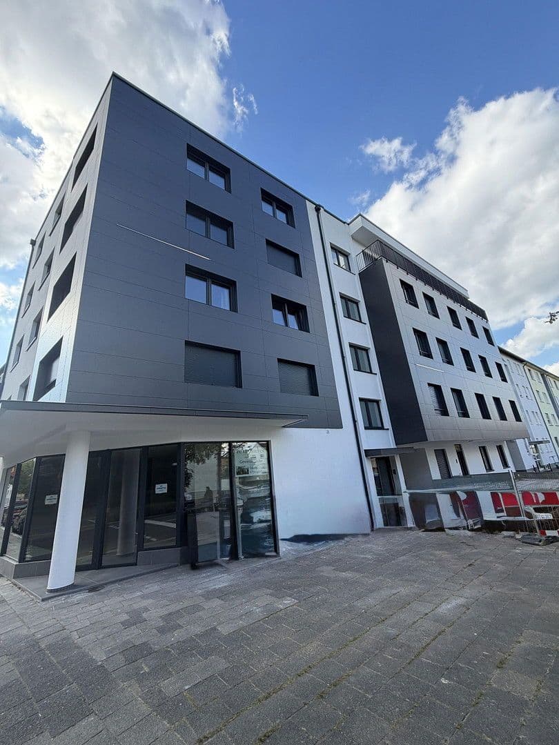 Prenájom nebytového priestoru 190 m², Daniel-Häberelstr. 18, Kaiserslautern, Porýnie-Falcko Prenájom nebytového priestoru 190 m², Daniel-Häberelstr. 18, Kaiserslautern, Porýnie-Falcko