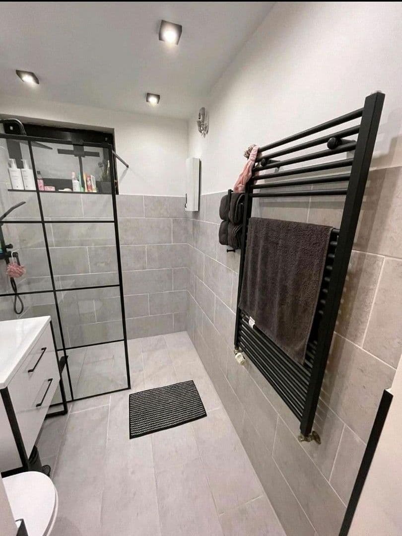 Predaj bytu 2-izbový 80 m², Trier, Porýnie-Falcko Predaj bytu 2-izbový 80 m², Trier, Porýnie-Falcko