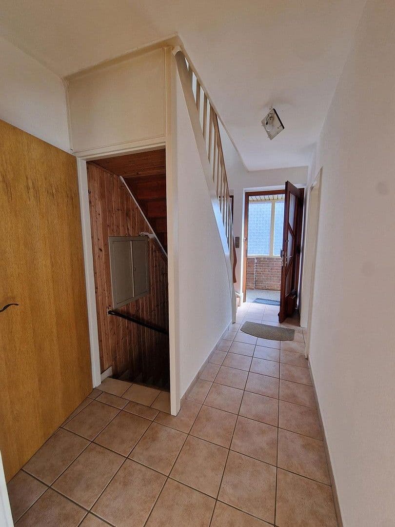 Prenájom domu 115 m², pozemek 650 m², Düren, Severné Porýnie - Westfálsko Prenájom domu 115 m², pozemek 650 m², Düren, Severné Porýnie - Westfálsko