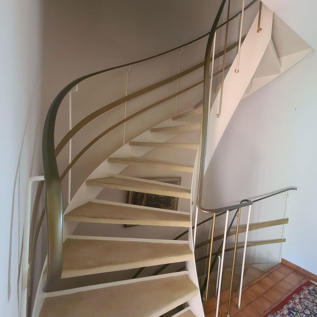 Predaj domu 106 m², pozemek 160 m², Dinkelsbühlerstr.29, Reutlingen, Bádensko-Wurttembersko Predaj domu 106 m², pozemek 160 m², Dinkelsbühlerstr.29, Reutlingen, Bádensko-Wurttembersko