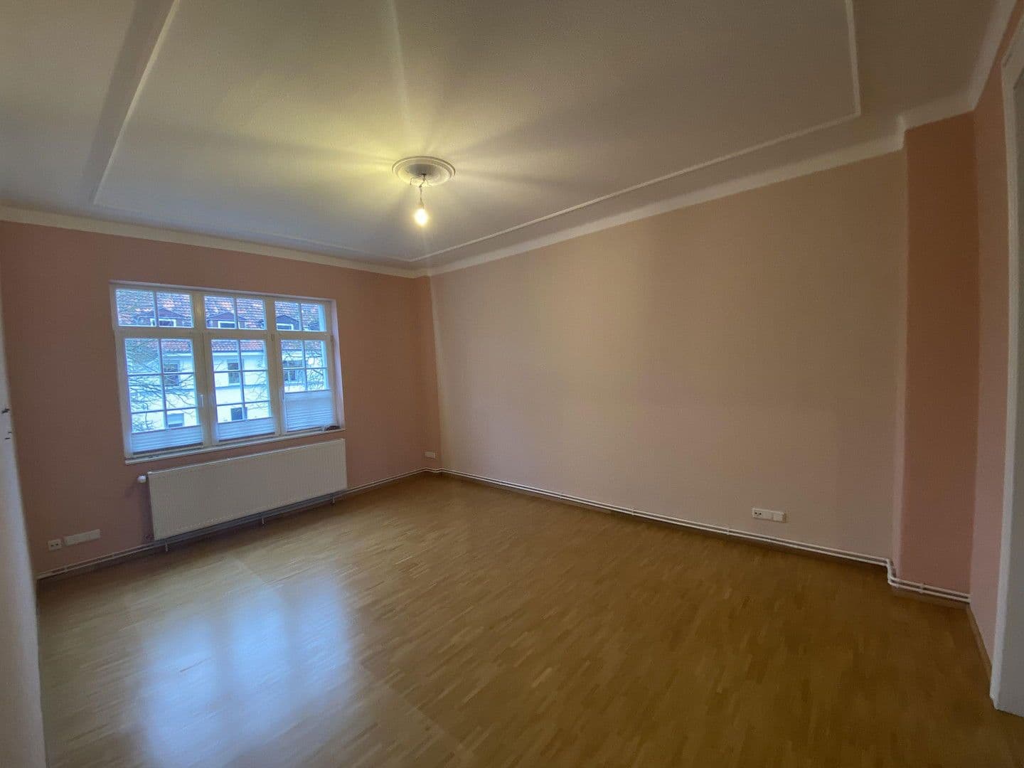 Predaj domu 287 m², pozemek 680 m², Hannover, Dolné Sasko Predaj domu 287 m², pozemek 680 m², Hannover, Dolné Sasko