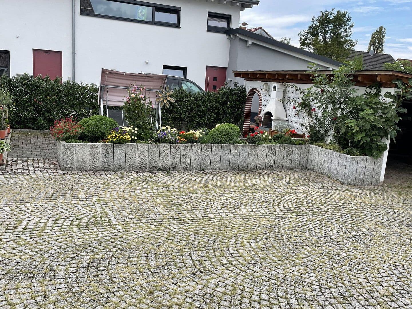 Predaj domu 251 m², pozemek 726 m², Achern, Bádensko-Wurttembersko Predaj domu 251 m², pozemek 726 m², Achern, Bádensko-Wurttembersko
