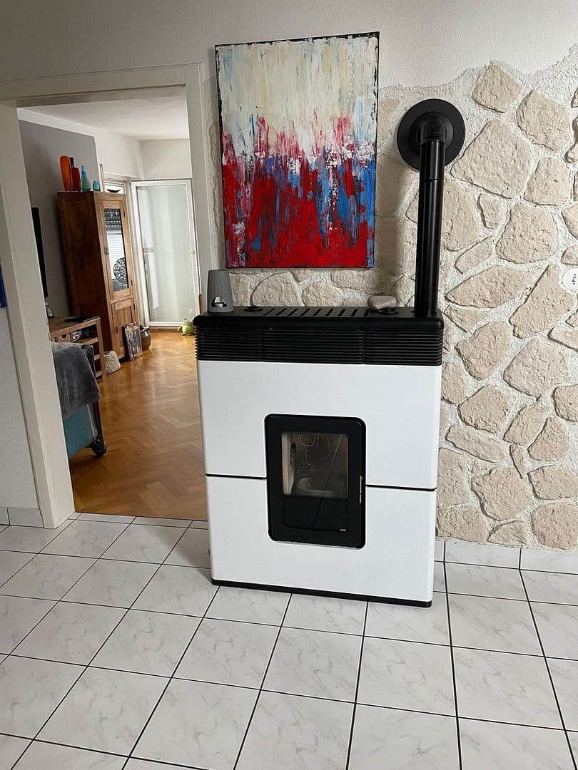 Predaj domu 251 m², pozemek 726 m², Achern, Bádensko-Wurttembersko Predaj domu 251 m², pozemek 726 m², Achern, Bádensko-Wurttembersko