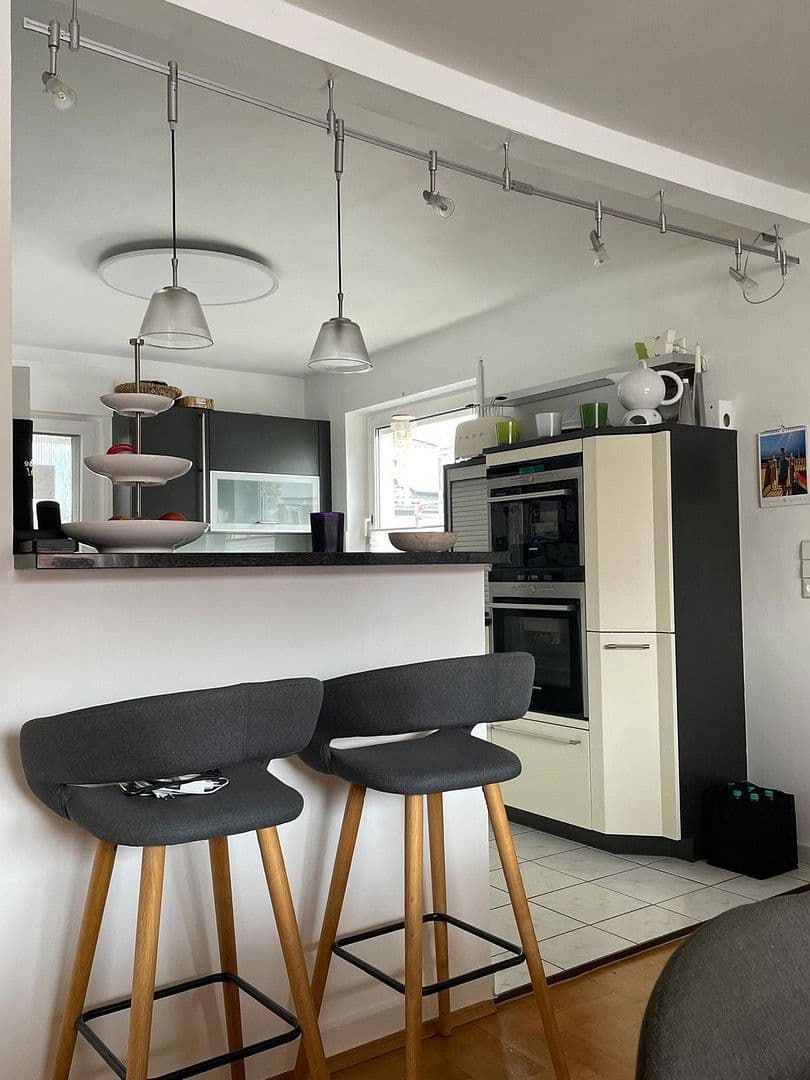 Predaj domu 251 m², pozemek 726 m², Achern, Bádensko-Wurttembersko Predaj domu 251 m², pozemek 726 m², Achern, Bádensko-Wurttembersko