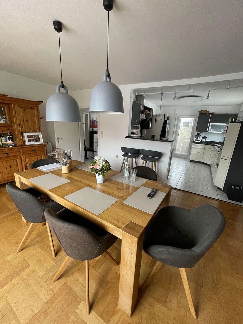 Predaj domu 251 m², pozemek 726 m², Achern, Bádensko-Wurttembersko Predaj domu 251 m², pozemek 726 m², Achern, Bádensko-Wurttembersko