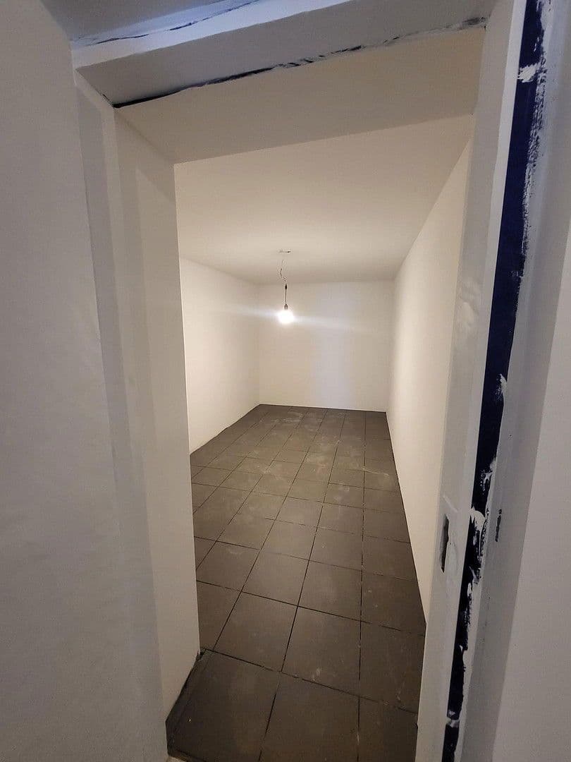 Prenájom nebytového priestoru 400 m², Von Oven Straße 4, Gelsenkirchen, Severné Porýnie - Westfálsko Prenájom nebytového priestoru 400 m², Von Oven Straße 4, Gelsenkirchen, Severné Porýnie - Westfálsko