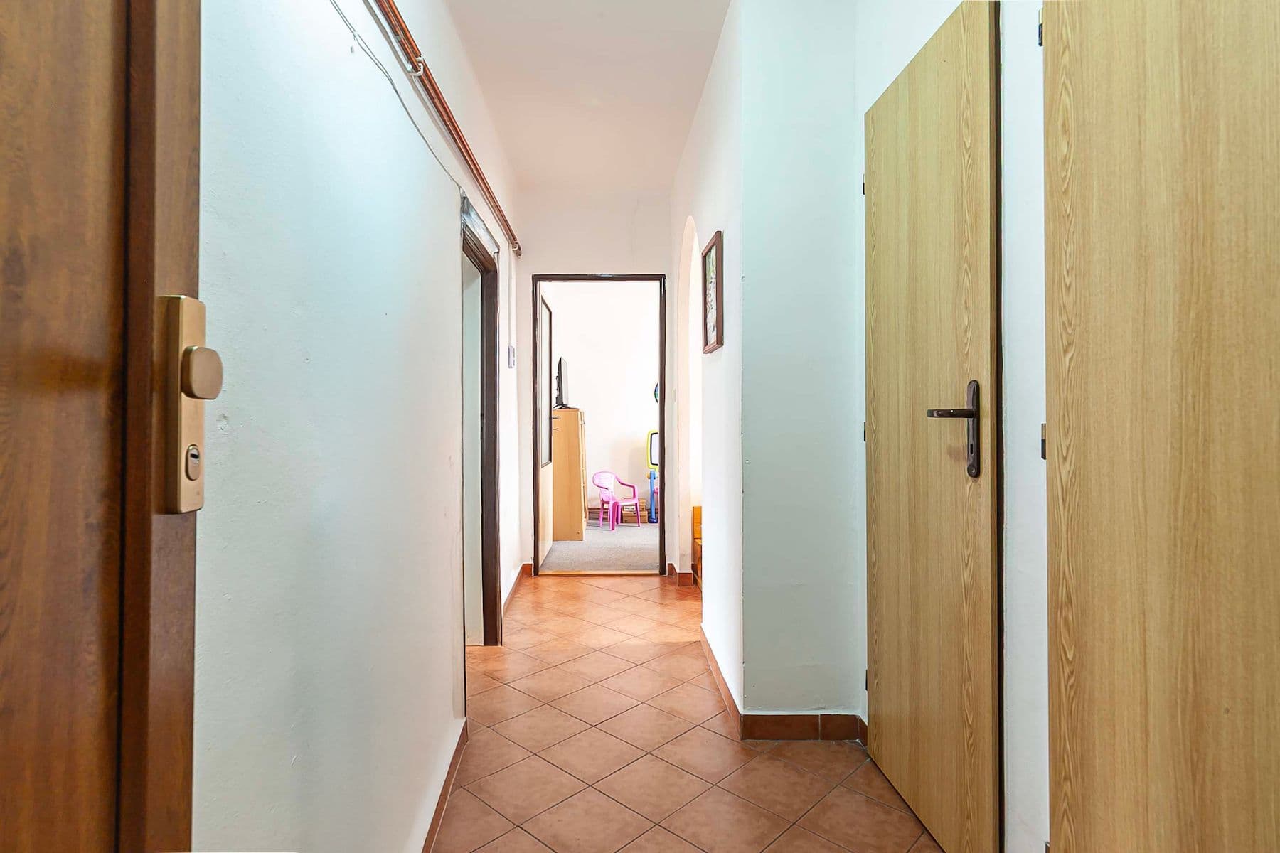 Predaj bytu 3-izbový 70 m², 1. máje, Uhlířské Janovice, Středočeský kraj Predaj bytu 3-izbový 70 m², 1. máje, Uhlířské Janovice, Středočeský kraj