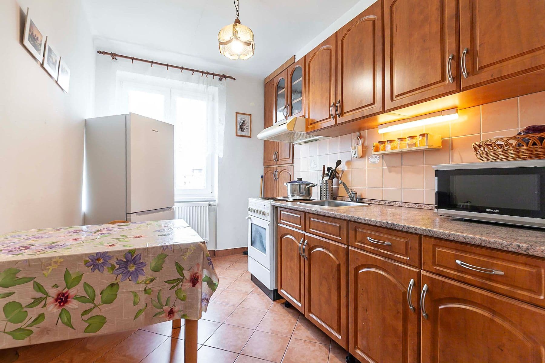 Predaj bytu 3-izbový 70 m², 1. máje, Uhlířské Janovice, Středočeský kraj Predaj bytu 3-izbový 70 m², 1. máje, Uhlířské Janovice, Středočeský kraj