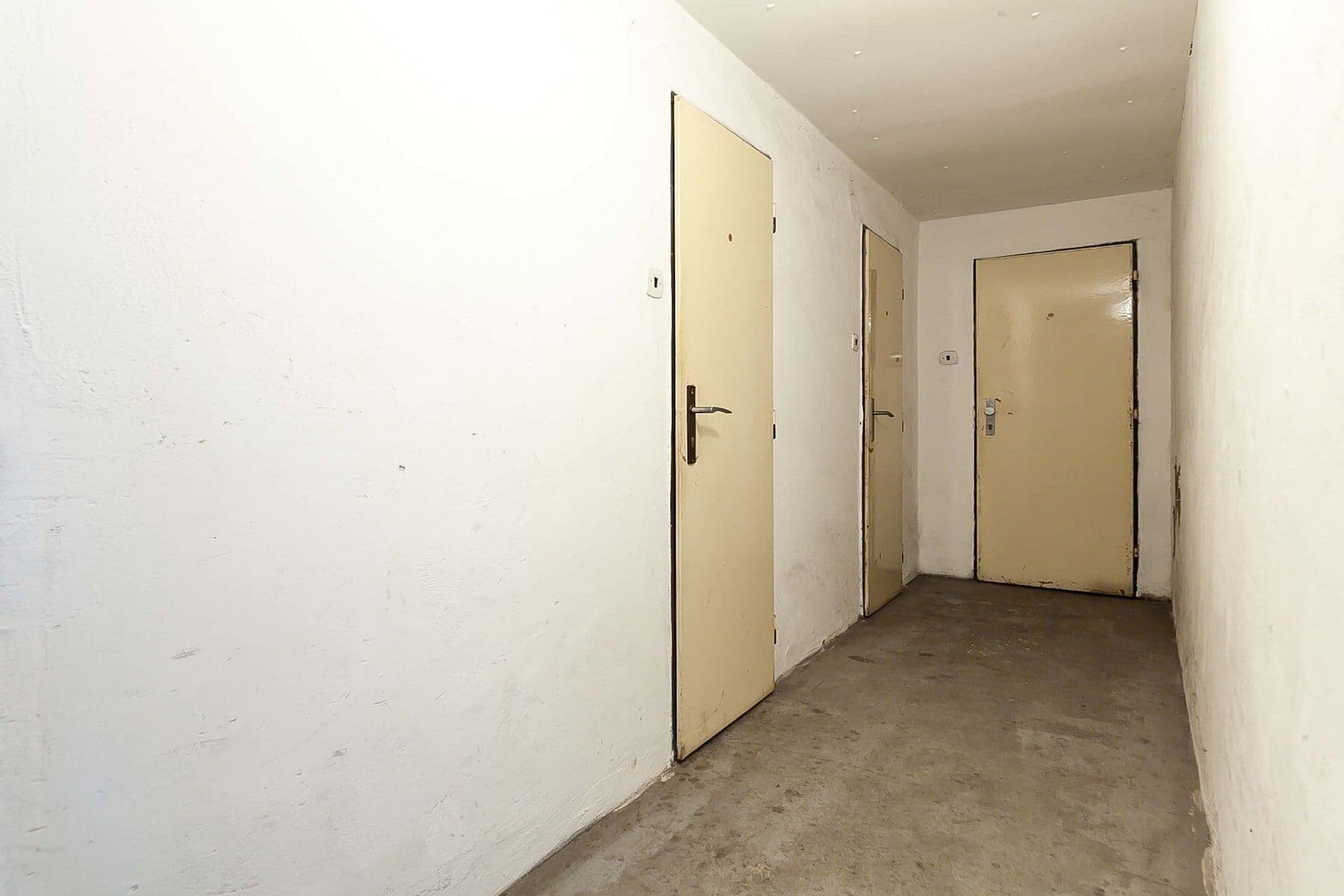 Predaj bytu 3-izbový 70 m², 1. máje, Uhlířské Janovice, Středočeský kraj Predaj bytu 3-izbový 70 m², 1. máje, Uhlířské Janovice, Středočeský kraj