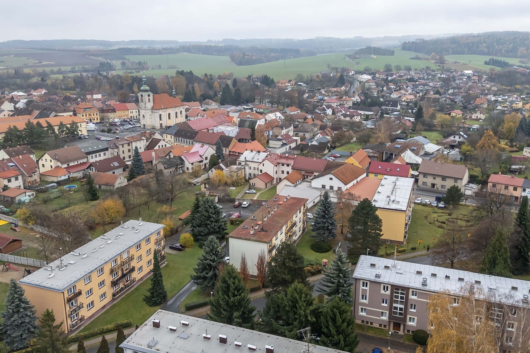 Predaj bytu 3-izbový 70 m², 1. máje, Uhlířské Janovice, Středočeský kraj Predaj bytu 3-izbový 70 m², 1. máje, Uhlířské Janovice, Středočeský kraj