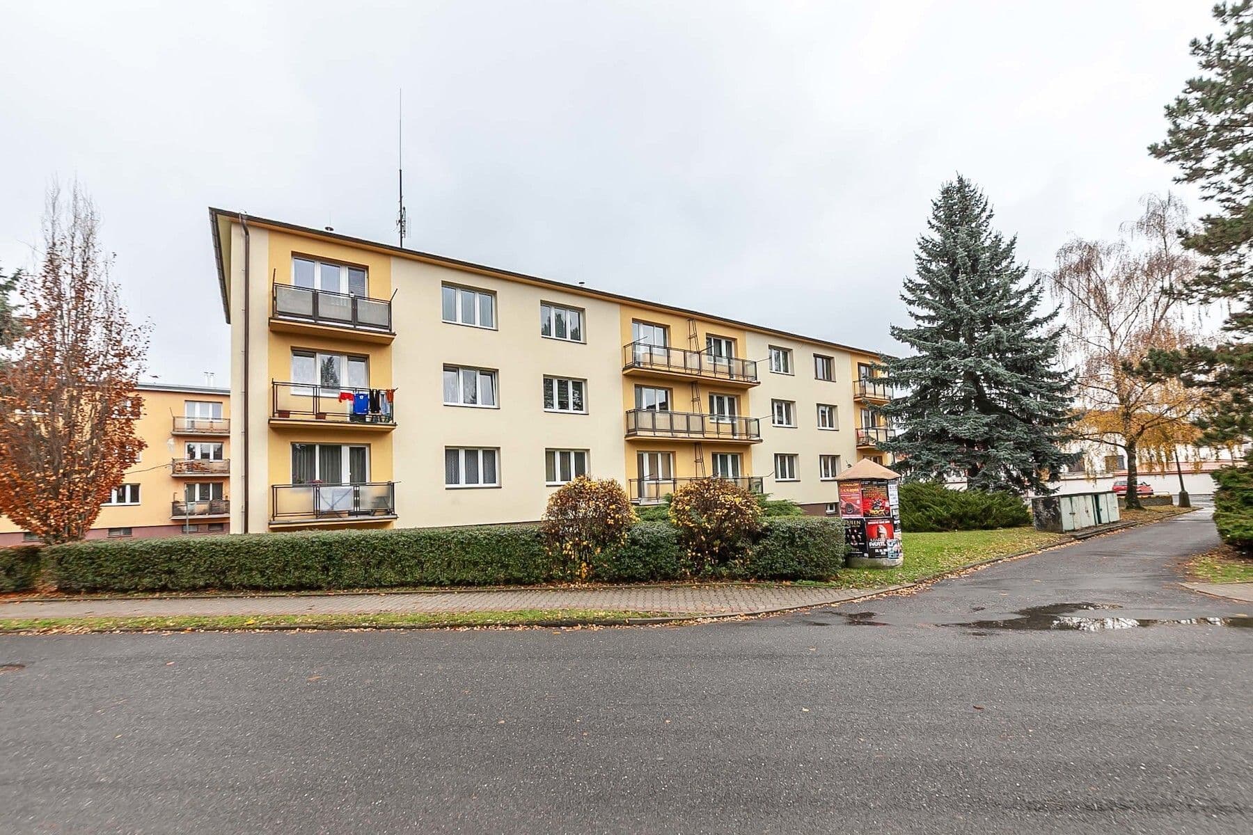 Predaj bytu 3-izbový 70 m², 1. máje, Uhlířské Janovice, Středočeský kraj Predaj bytu 3-izbový 70 m², 1. máje, Uhlířské Janovice, Středočeský kraj