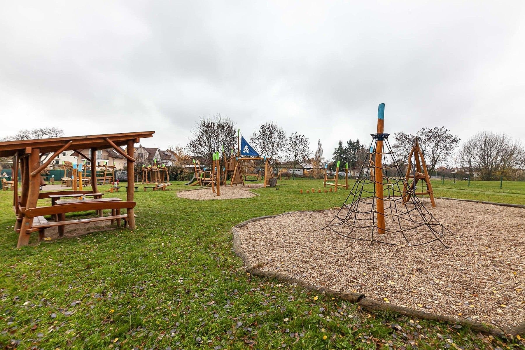 Predaj bytu 3-izbový 70 m², 1. máje, Uhlířské Janovice, Středočeský kraj Predaj bytu 3-izbový 70 m², 1. máje, Uhlířské Janovice, Středočeský kraj