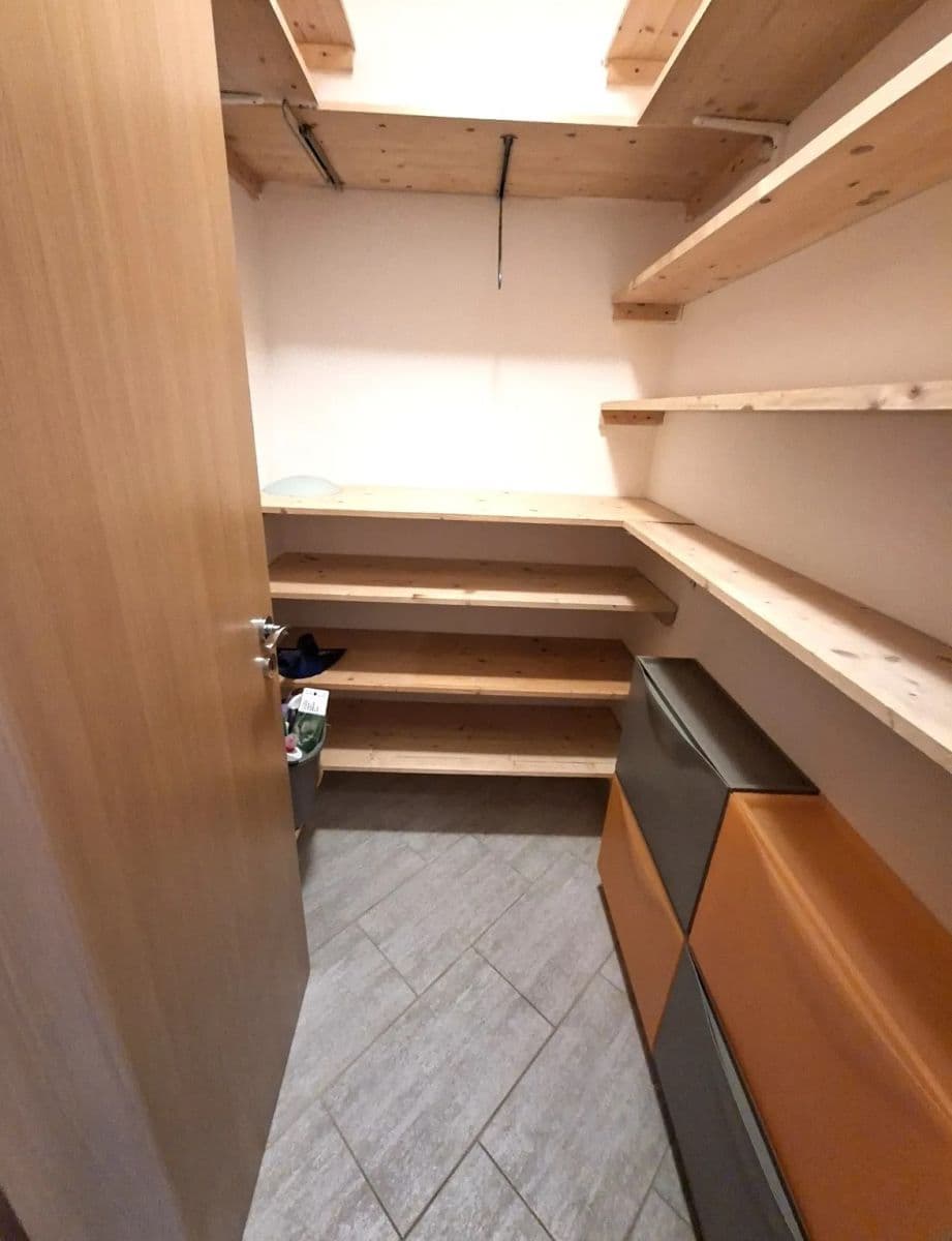 Prenájom bytu 1-izbový 52 m², Voskovcova, Praha, Praha Prenájom bytu 1-izbový 52 m², Voskovcova, Praha, Praha