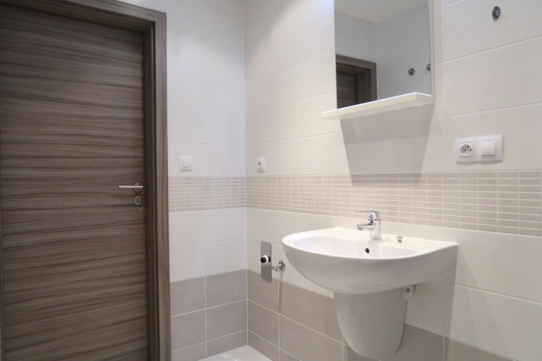 Predaj bytu 1-izbový 32 m², Modenská, Praha, Praha Predaj bytu 1-izbový 32 m², Modenská, Praha, Praha