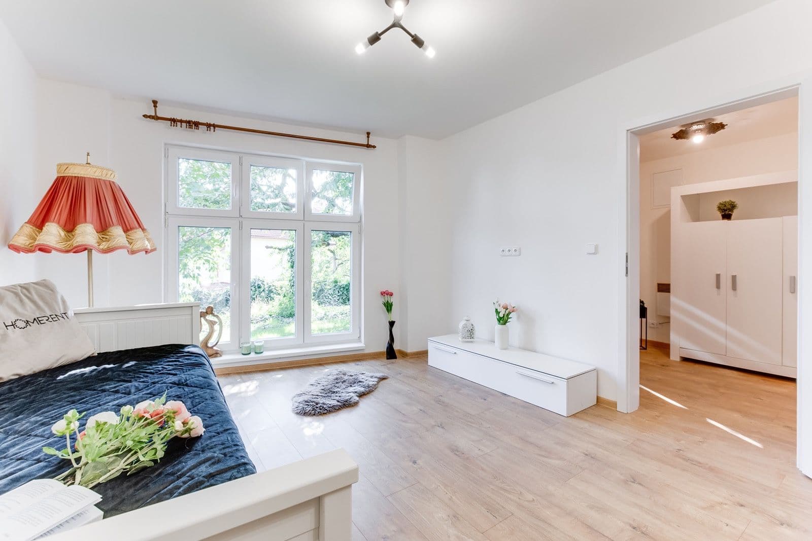 Prenájom bytu 1-izbový 38 m², Bakalářská, Praha, Praha Prenájom bytu 1-izbový 38 m², Bakalářská, Praha, Praha
